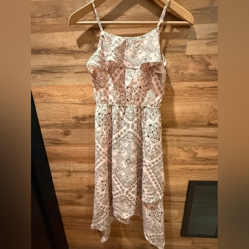 Sleeveless Pink Paisley Print Midi Dress